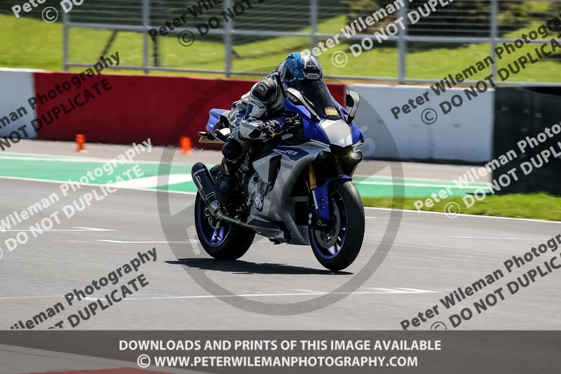 donington no limits trackday;donington park photographs;donington trackday photographs;no limits trackdays;peter wileman photography;trackday digital images;trackday photos